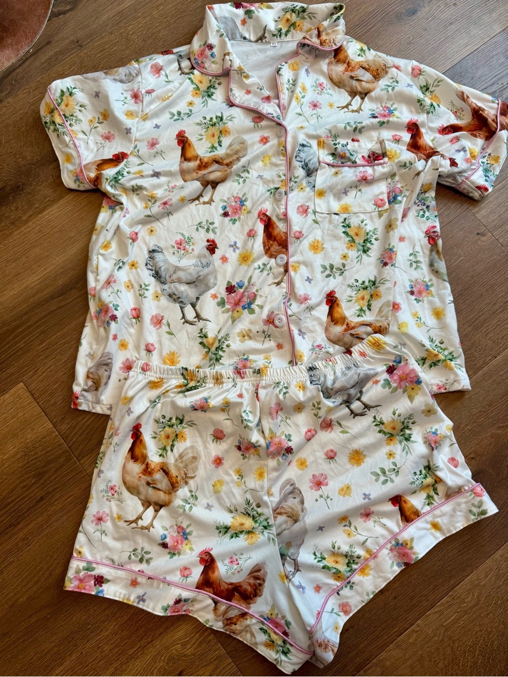 White Floral Chicken Print Short Pajama Set - Women's